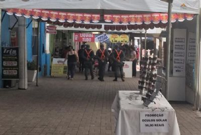 PM deflagra opera��o para garantir seguran�a no �Liquida Centro�