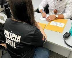 ​Pol�cia cumpre mandados de busca contra grupo que aplicava golpes pelo whatsapp em MT