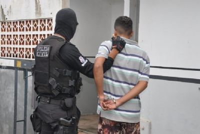 Pol�cia Civil cumpre 27 mandados de pris�o em Campo Verde contra fac��o criminosa