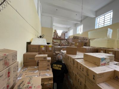 PF desmantela mercado de venda milion�rio de medicamentos falsos