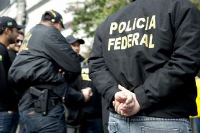 PF faz opera��o contra desvio de dinheiro no setor de energia el�trica