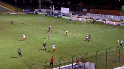 Jogo entre Botafogo-SP e Ponte Preta pela Copa SP termina em pancadaria e 35 detidos em Franca