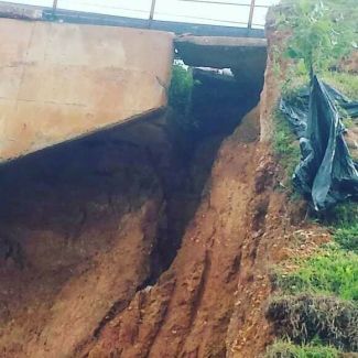 Prefeitura decreta situa��o de emerg�ncia na regi�o da ponte sobre o Rio Coxip�