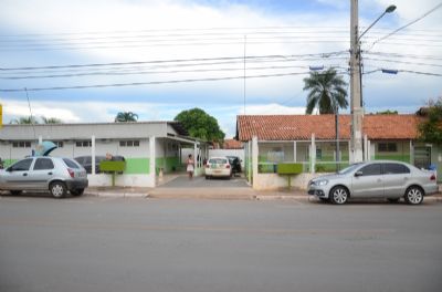 Prefeito entrega reforma e amplia��o do Centro de Sa�de do Tijucal nesta 3�