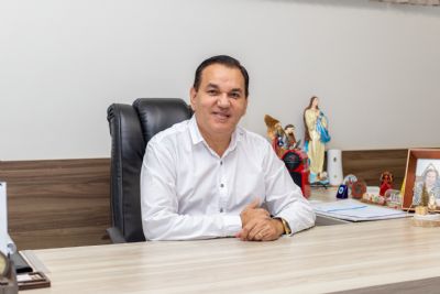 ​Vereadores abrem processo de cassa��o contra prefeito de Diamantino