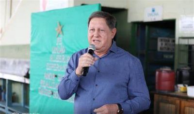 Prefeito cria verba de mais R$ 5 mil para aumentar pr�prio sal�rio