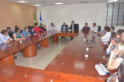 Prefeitos reivindicam repasse de recursos atrasados do Governo do Estado