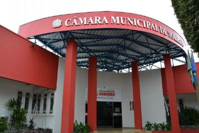 C�mara aprova aumento em sal�rio de vereadores em munic�pio de MT