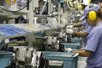PIB cresce 0,7% no trimestre encerrado em outubro