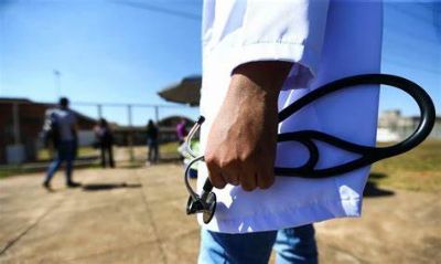 Governo relan�a programa Mais M�dicos