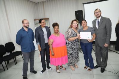 ​Secretaria da Mulher certifica 150 novas profissionais para atua��o no ramo de hotelaria