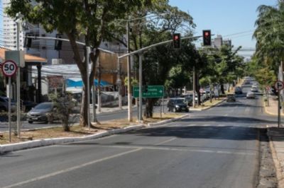 Semob instala radares de 40km/h e 50km/h em duas avenidas de Cuiab�