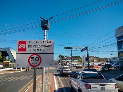 ​Radares s�o instalados sem estudo t�cnico e multas podem ser anuladas em VG