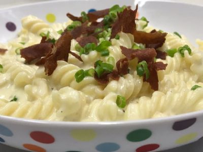Macarr�o com Queijo de Micro-Ondas