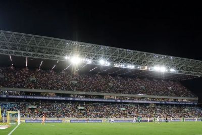 Cuiab� pode ser proibido de jogar em Cuiab� por problemas na ilumina��o da Arena Pantanal