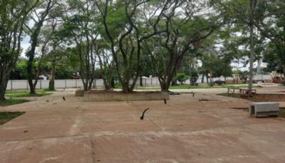 ​MT investe R$ 14,5 milh�es na reforma da pra�a central e realiza melhorias em ruas de Chapada