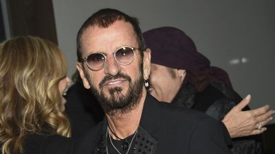 Ringo Starr anuncia EP com participa��es de Paul McCartney e Dave Grohl