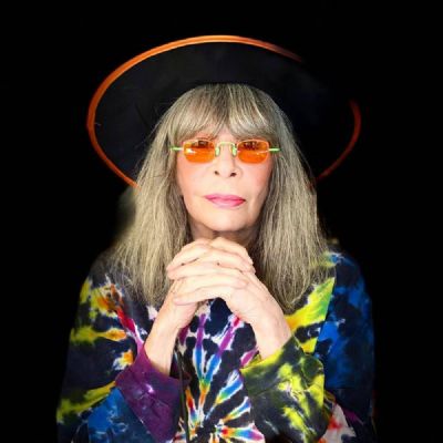 Rita Lee � diagnosticada com tumor no pulm�o e come�a radioterapia