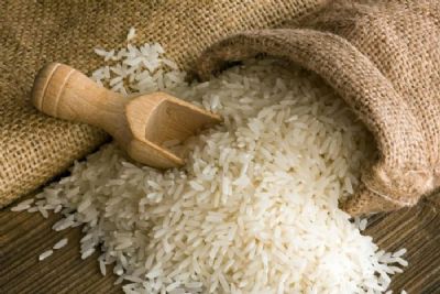 Pre�o do arroz ultrapassa R$ 20 no supermercado e pode aumentar ainda mais