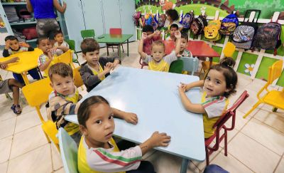 Crian�as com defici�ncia ter�o prioridade para vagas em creches e escolas