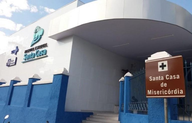 Enfermeira que furtou teste de covid de hospital faz acordo e paga