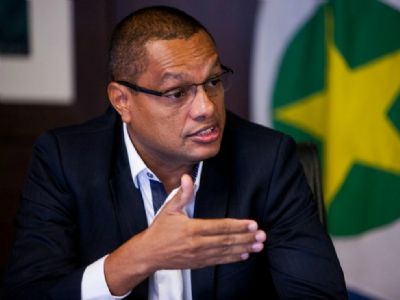 ​Secret�rio de Justi�a preso por suposto envolvimento em esquema de grampos pede para deixar o cargo em MT