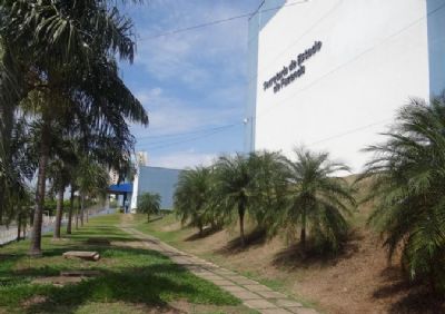 Servidores tentam mudar de carreira sem concurso