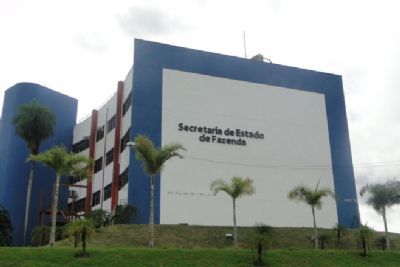 Governo devolve cargo a fiscal da Sefaz condenado por corrup��o