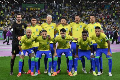 Sele��o chega a Cuiab� tr�s dias antes do duelo com a Venezuela e far� treino aberto � imprensa
