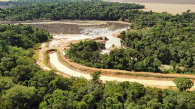 ​Sema-MT aplica multa de R$1 milh�o por rompimento de barragem