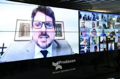 Senado aprova MP que cria fun��es comissionadas na Pol�cia Federal