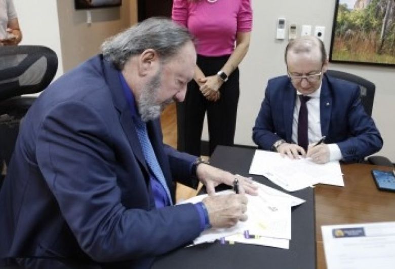 Atricon destaca atua��o do TCE em assinatura de parceria