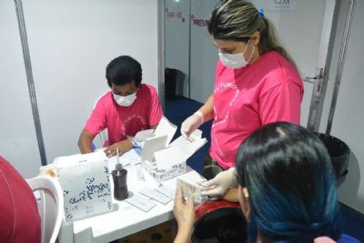 Prefeitura de VG e MTMamma realizam mutir�o de exames, na Pra�a Sarita Baracat, na tarde desta ter�a