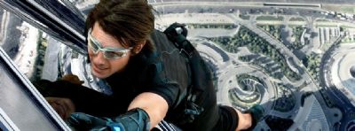 Tom Cruise pode filmar longa no espa�o com ajuda de Elon Musk