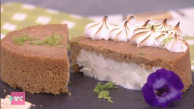 Torta de Lim�o Invertida deliciosa sobremesa