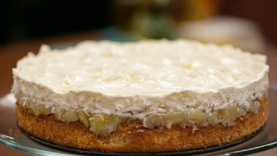 Torta de Abacaxi com Coco delicioso