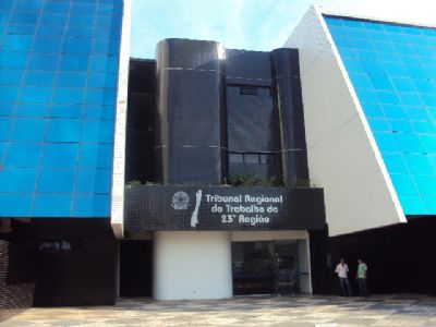 Empresa de autope�as � condenada por chamar funcion�rio de fraco, pregui�oso e safado