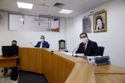 Comiss�o especial apresenta cinco projetos para orientar volta �s aulas em MT