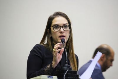 Pleno do TRE rejeita pedido para cassar deputada estadual Janaina Riva