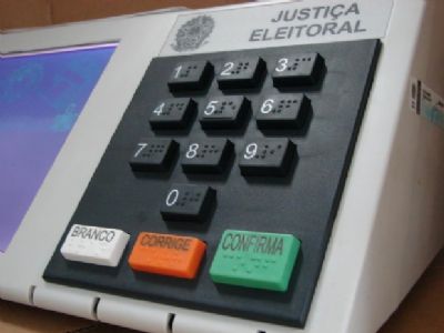 Perfil de eleitos � homem, branco, 49 anos e com 3� grau