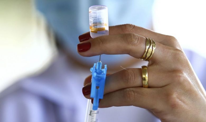 ​Brasil come�a a vacinar com bivalente da Pfizer em 27 de fevereiro