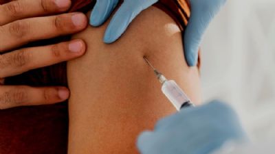 Moderna confirma que vacina tem 94% de efic�cia e pede autoriza��o nos EUA
