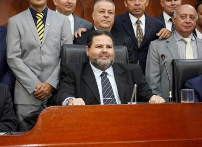 C�mara de Cuiab� aumenta verba indenizat�ria de chefes de vereadores