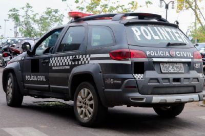 ​Pol�cia Civil cumpre mandato de pris�o de foragida por estelionato dentro de cemit�rio em Cuiab�