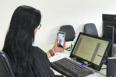 Audi�ncia por videochamada interliga tr�s cidades e libera recursos a familiares de trabalhador morto