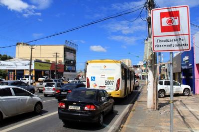 Multas por videomonitoramento come�am em 2018