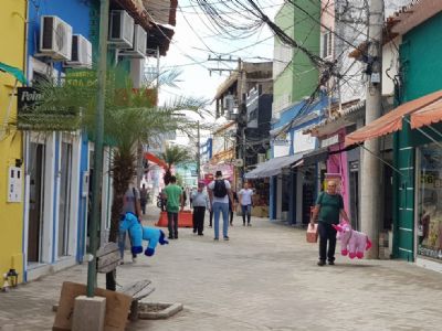 Confira o que abre e o que fecha em Cuiab� no Dia do Trabalhador