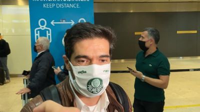 Abel Ferreira chega ao Brasil para assumir o Palmeiras