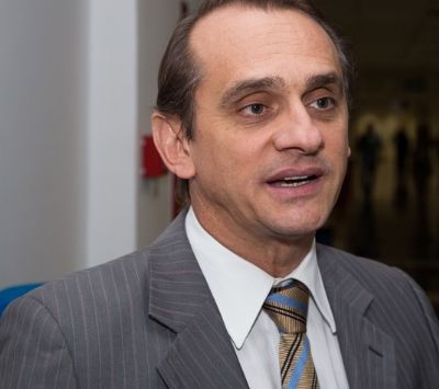 Vereador desafia Wilson Santos � provar onde est�o os 200 leitos de UTI  criadas pelo Governo de MT