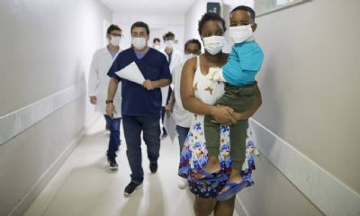 'Estamos apavorados': o drama de m�dicos na linha de frente do atendimento ao coronav�rus no Brasil